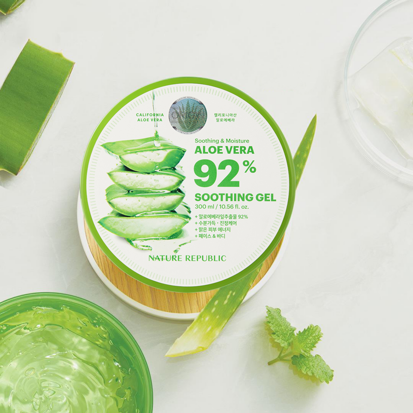 NATURE REPUBLIC Soothing & Moisture Aloe Vera 92% Soothing Gel 300ml